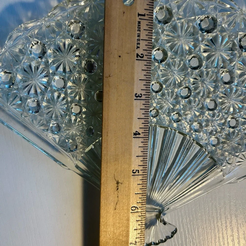 Mid Century Pressed DAISY‎ & BUTTON Clear L. G. WRIGHT GLASS Co. 10.5